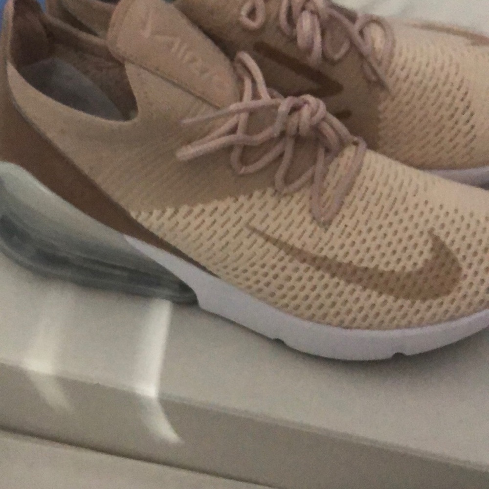 Nike air max 270 tan